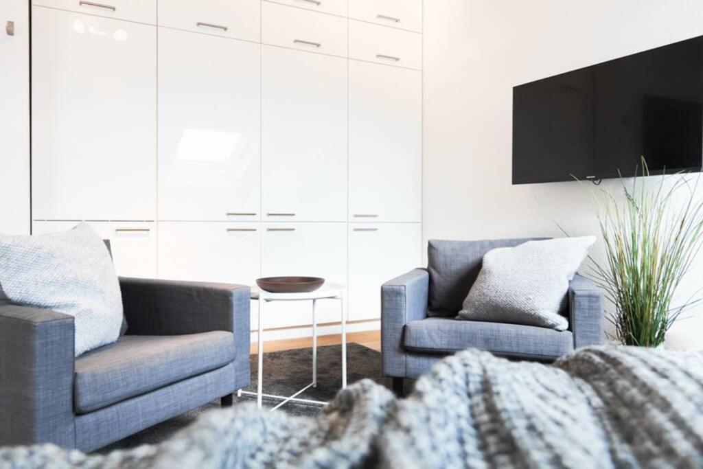 Criston Apartments - Calm Cityhome M ทือบิงเงิน ภายนอก รูปภาพ